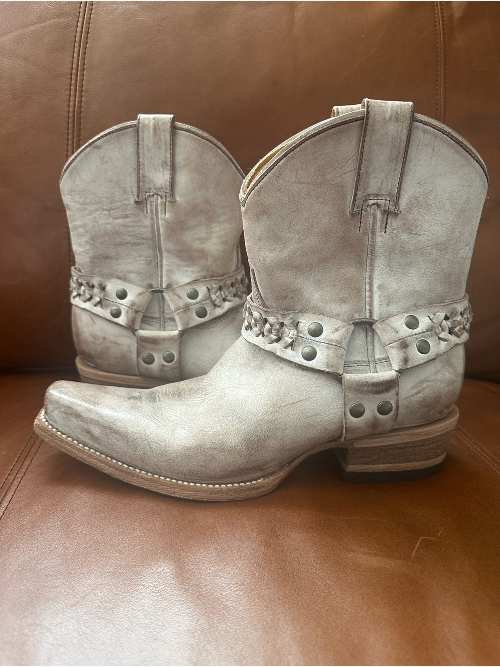 Idylwind Fueled by Miranda Lambert Runaway Short Harness Boot  8.5